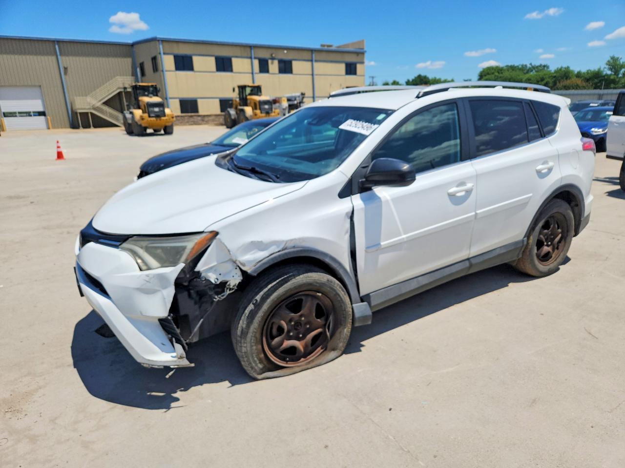 Salvage Toyota RAV4 Image