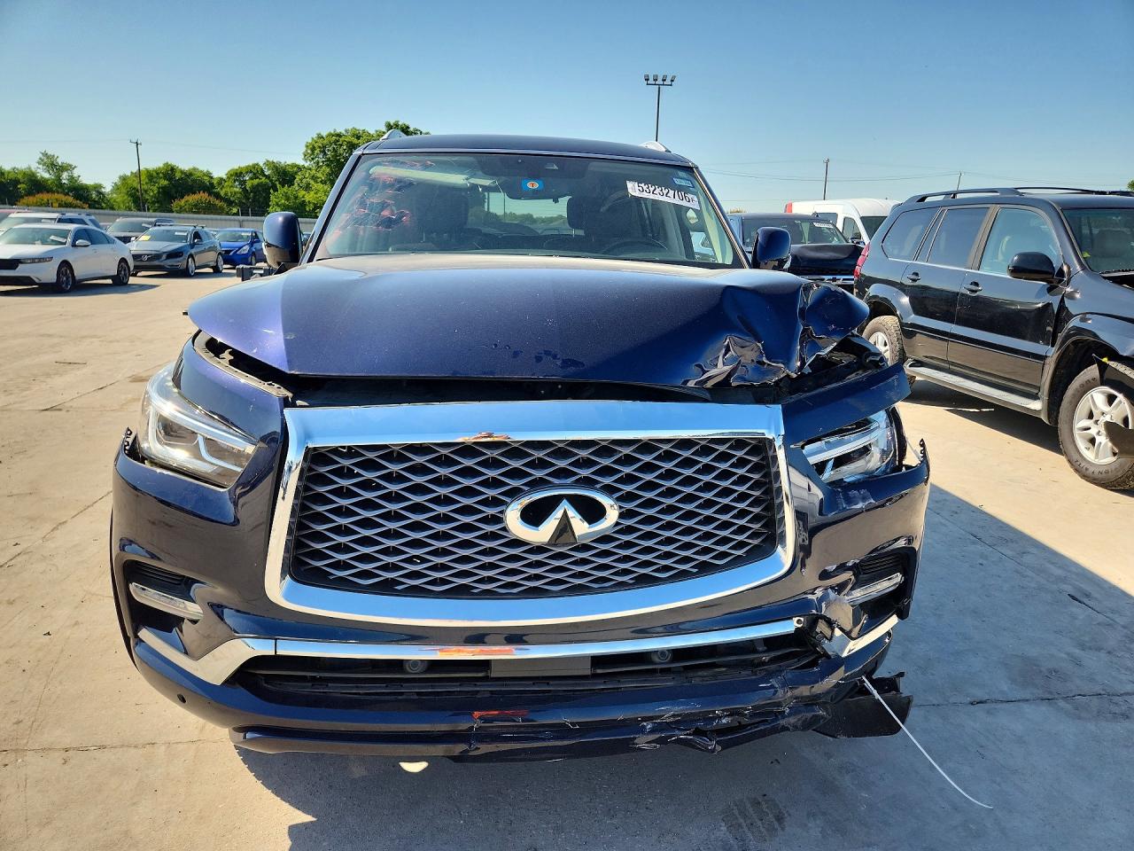 INFINITI Qx Base