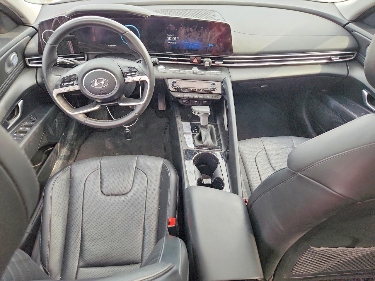 Hyundai ELANTRA Limited