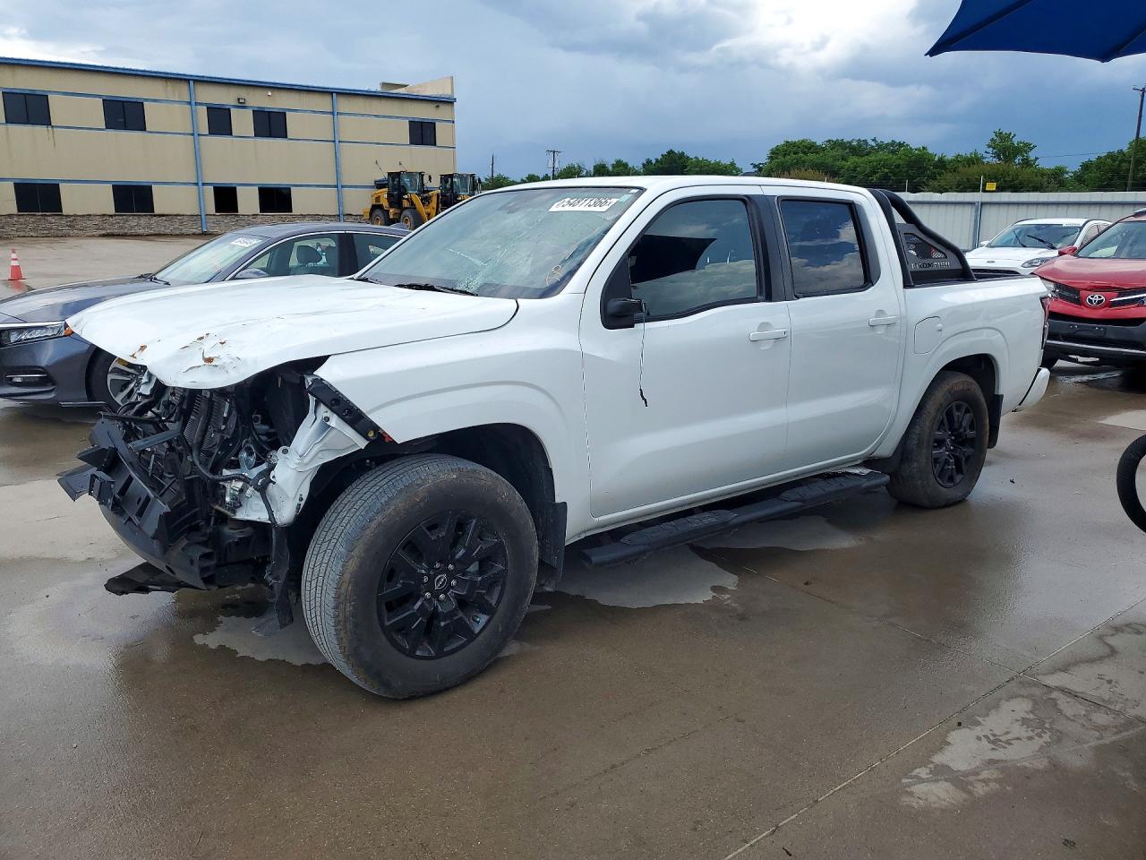 Salvage Nissan Frontier Image