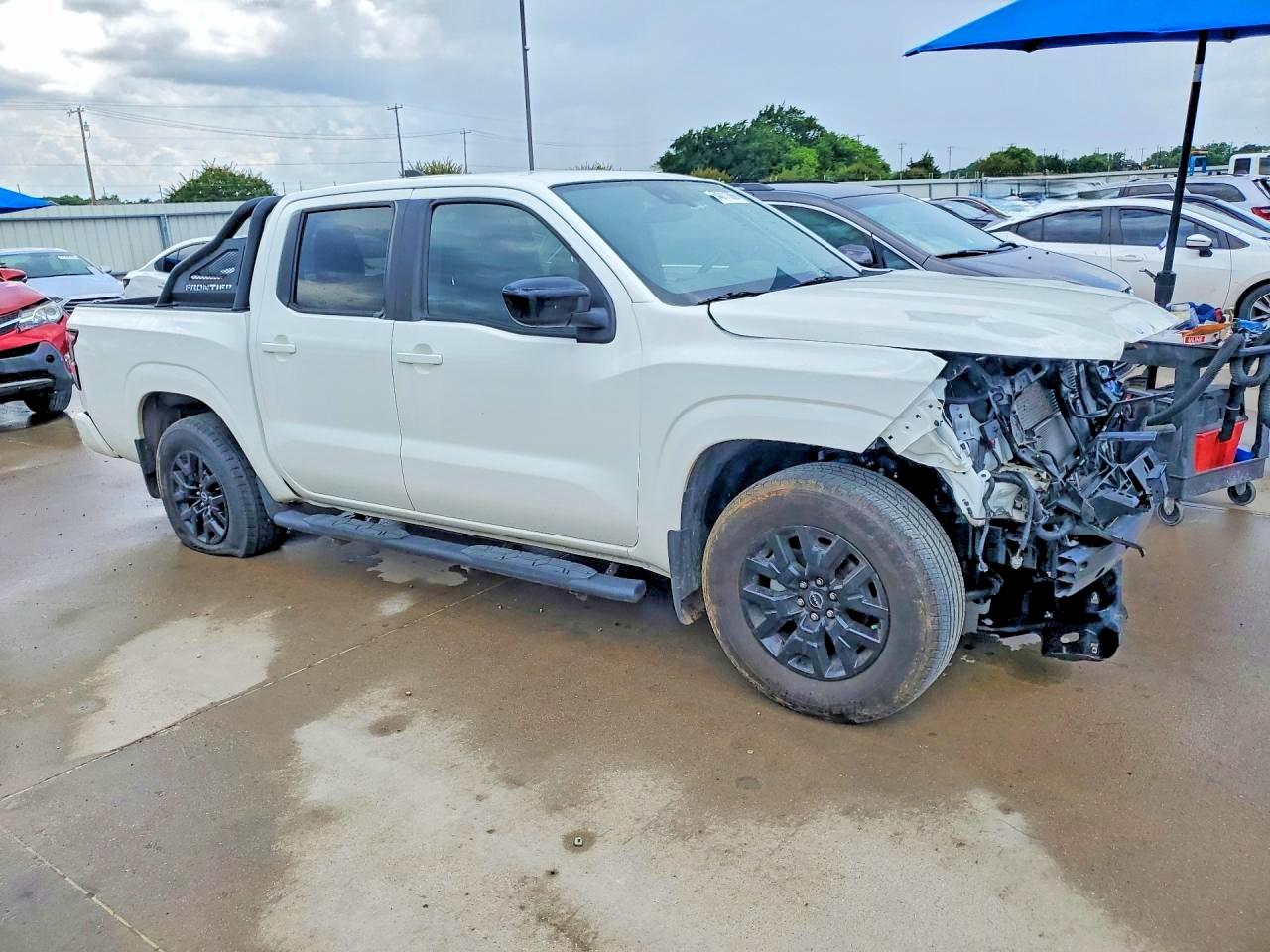 Nissan Frontier Sv