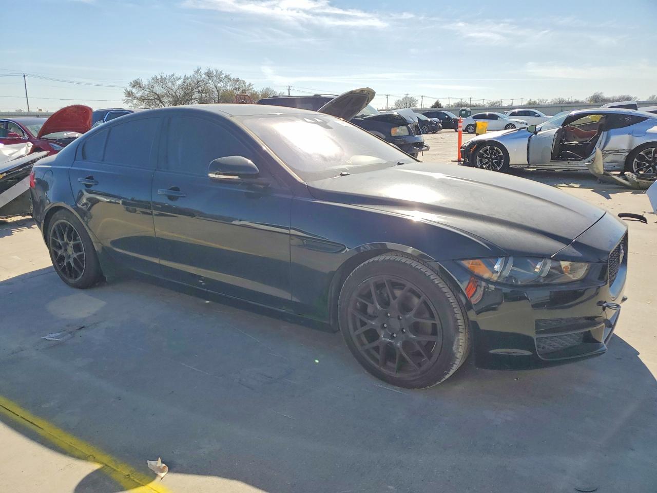 Jaguar XE Prestige