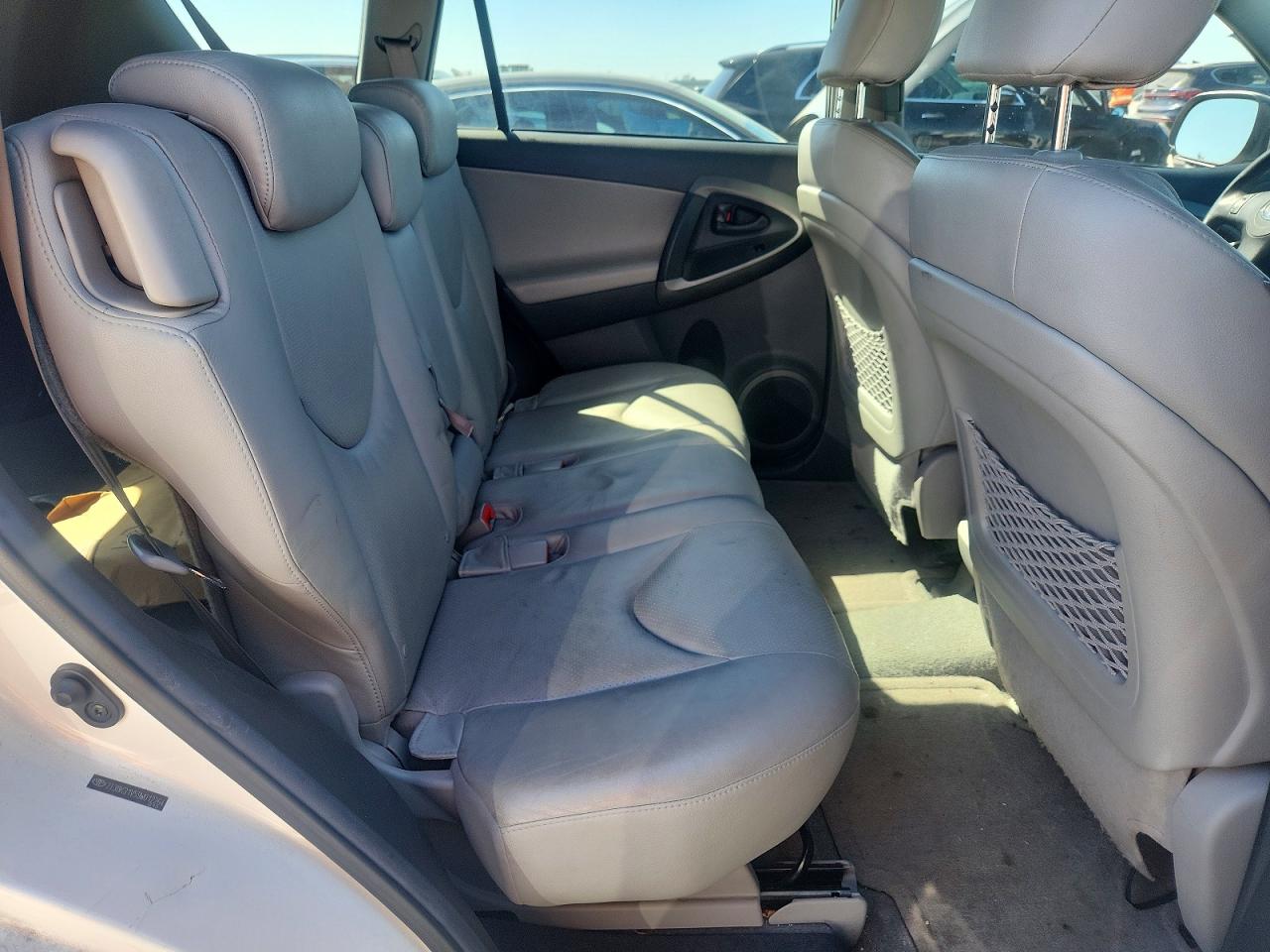 Toyota RAV4 Limited