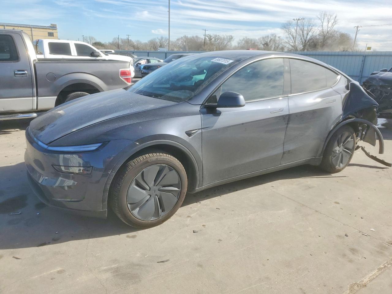 Salvage Tesla Model Y Image