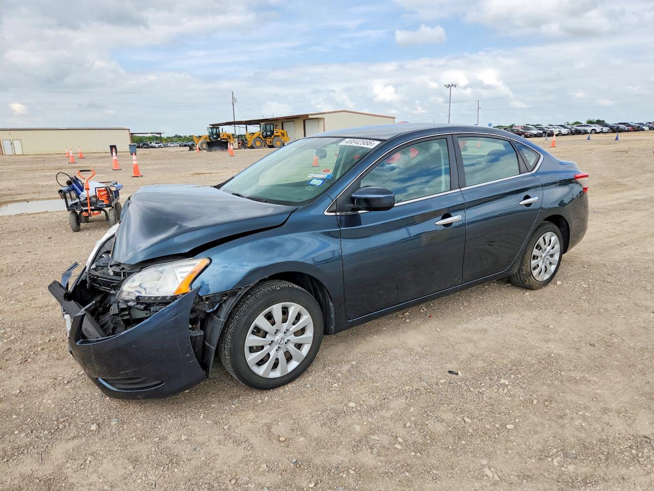 Salvage Nissan Sentra Image