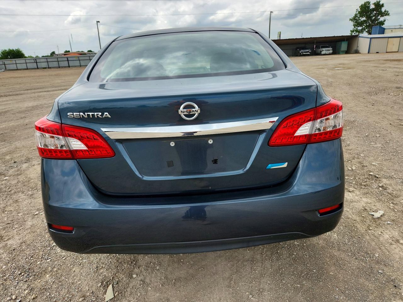 Nissan Sentra S