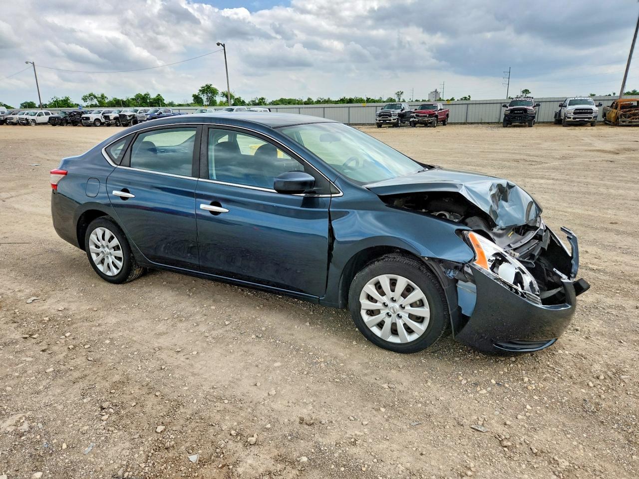 Nissan Sentra S