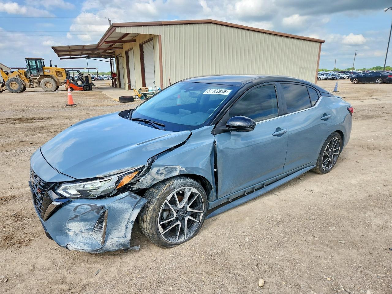 Salvage Nissan Sentra Image