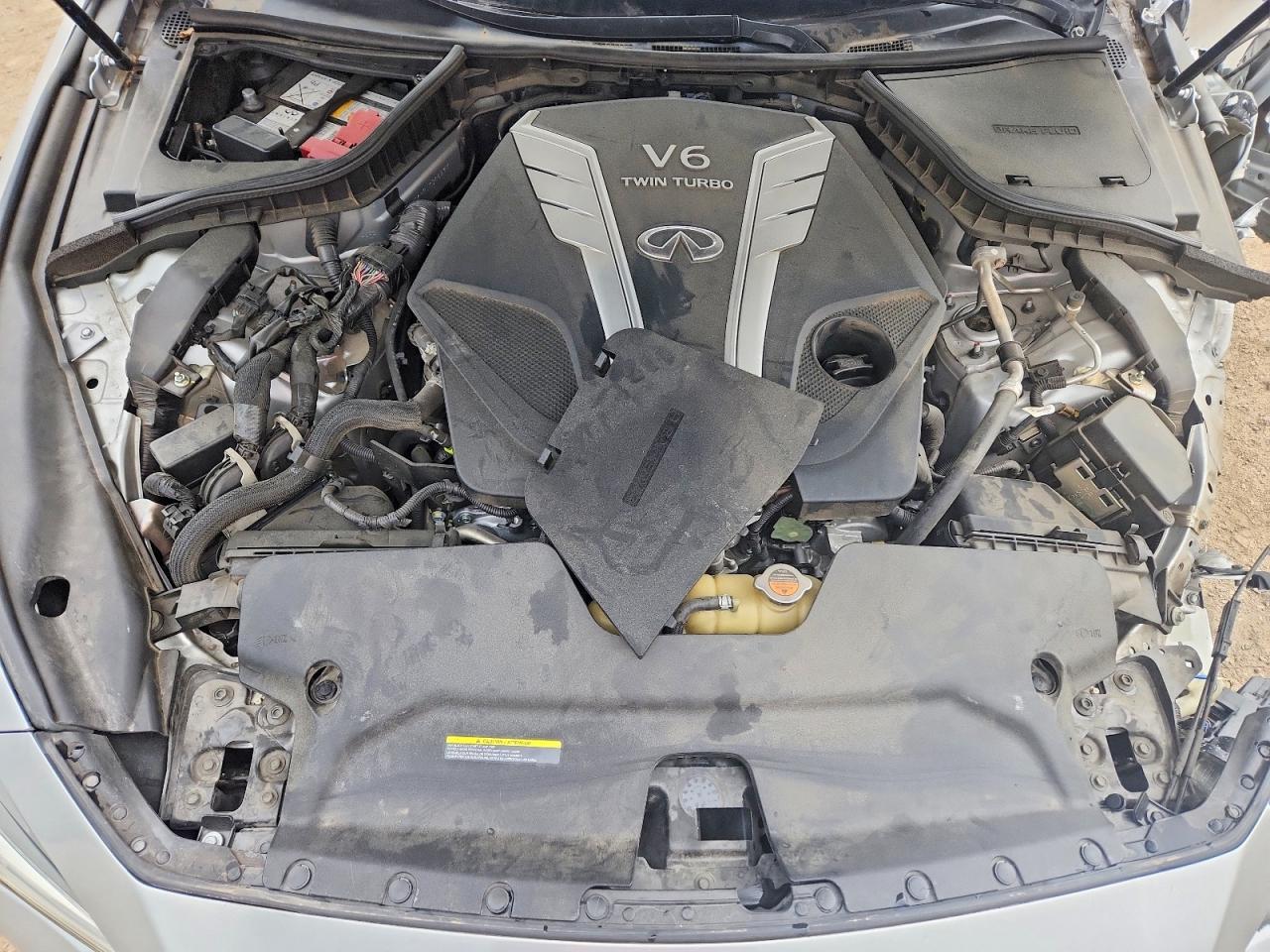 INFINITI Q50 3.0t L 3.0t Luxe