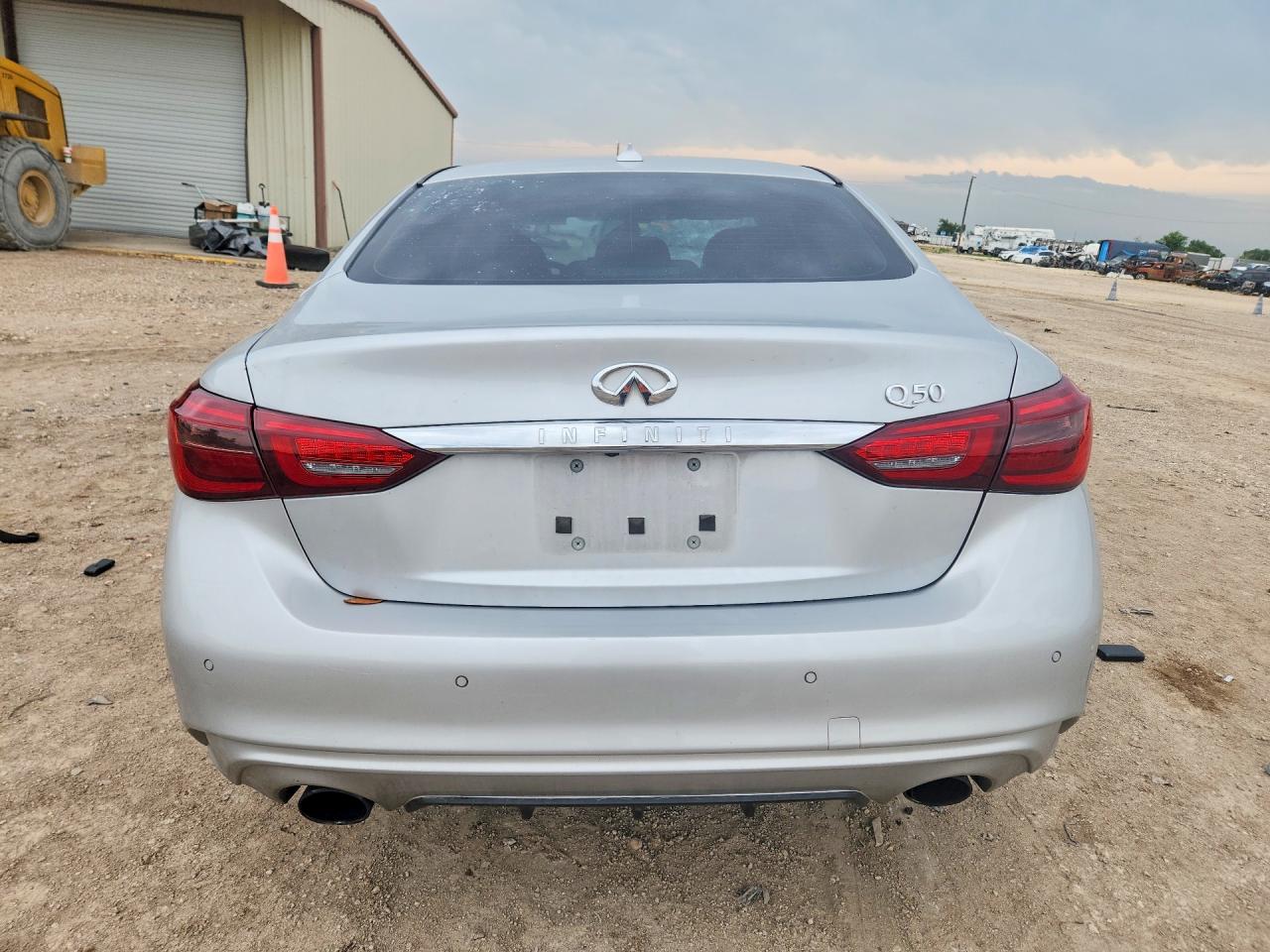 INFINITI Q50 3.0t L 3.0t Luxe