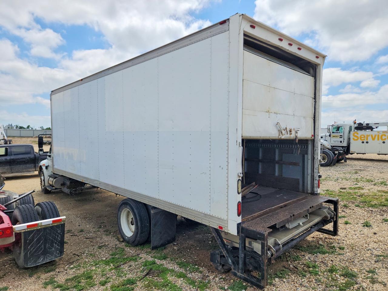 International 4300