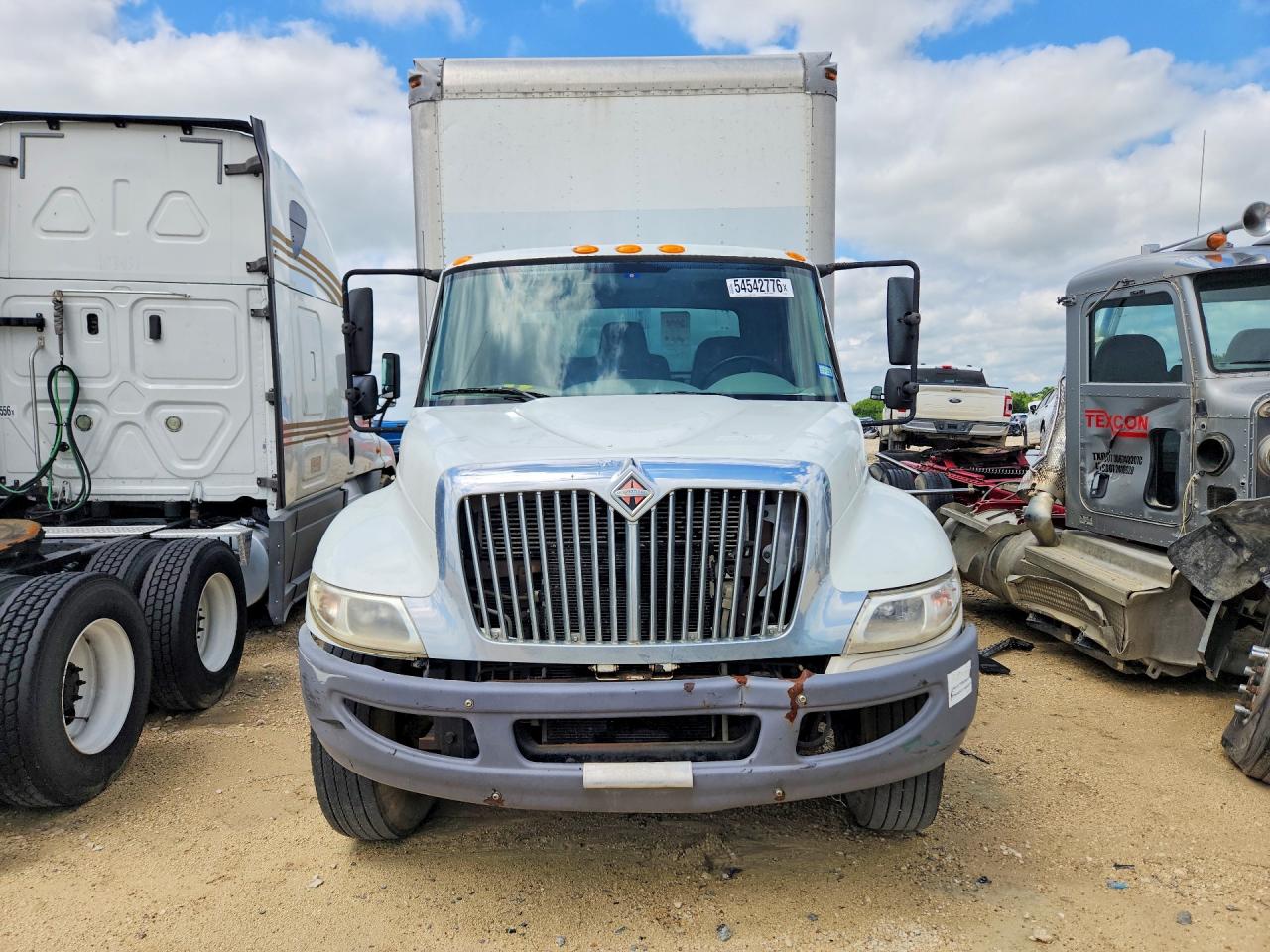 International 4300