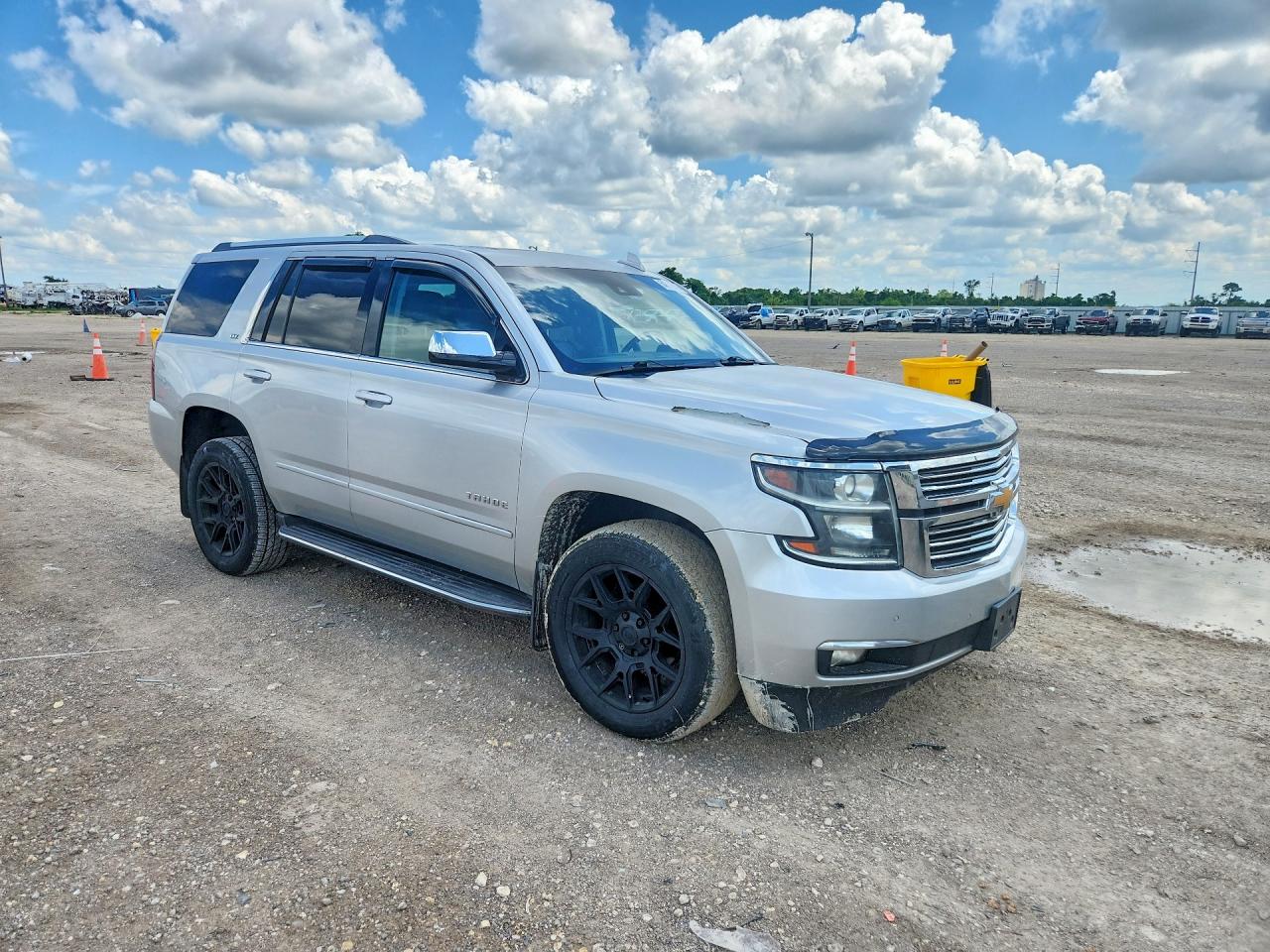 Chevrolet Tahoe C1500 Ltz