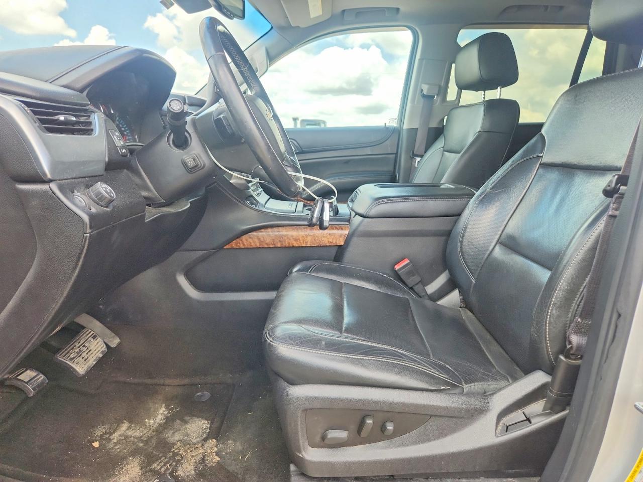 Chevrolet Tahoe C1500 Ltz