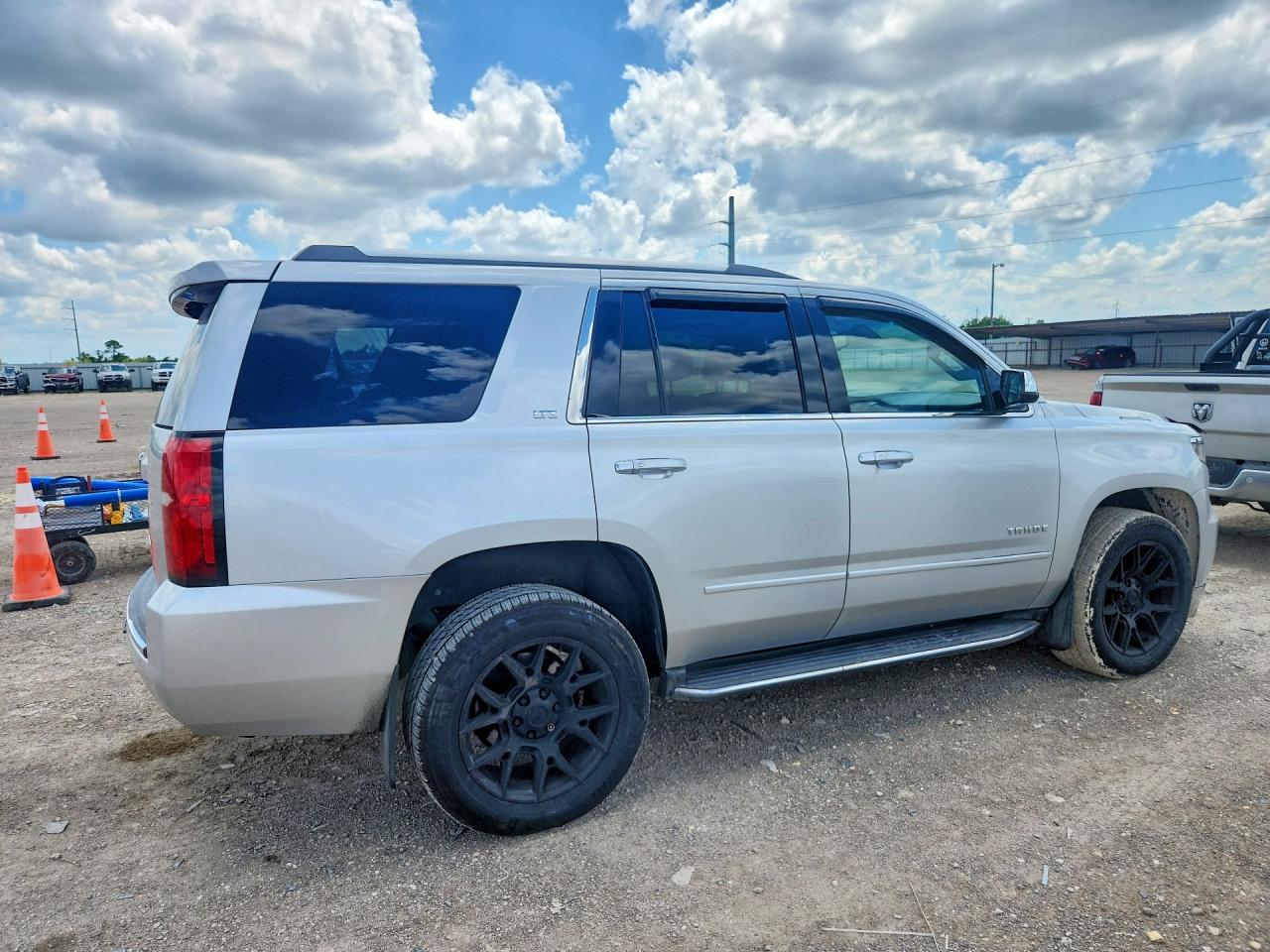 Chevrolet Tahoe C1500 Ltz
