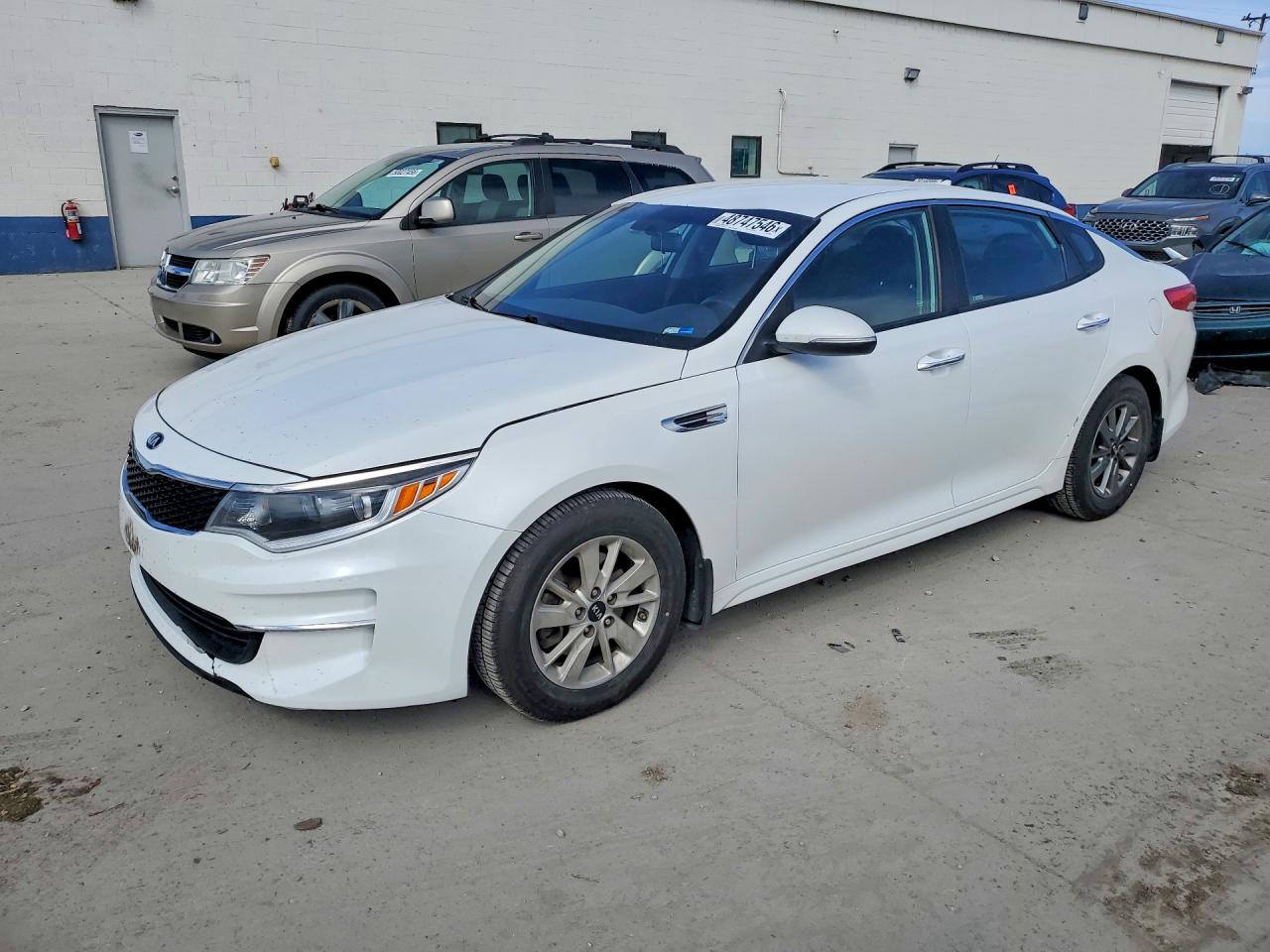 Salvage Kia Optima Image