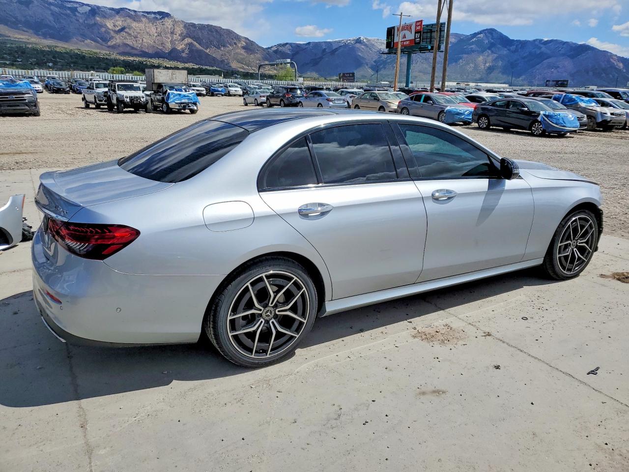 Mercedes-Benz E-Class 350 4matic