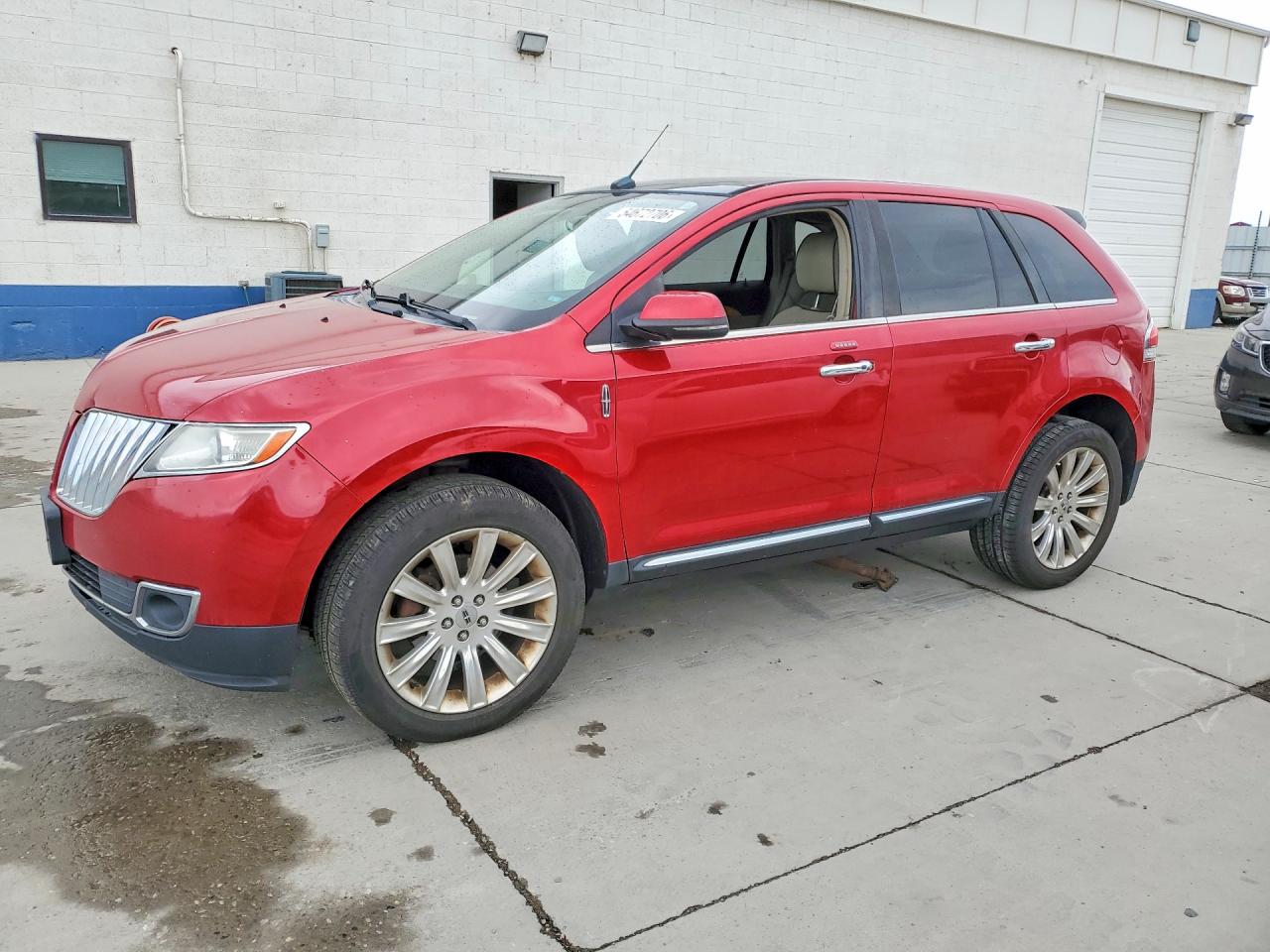 Salvage Lincoln MKX Image