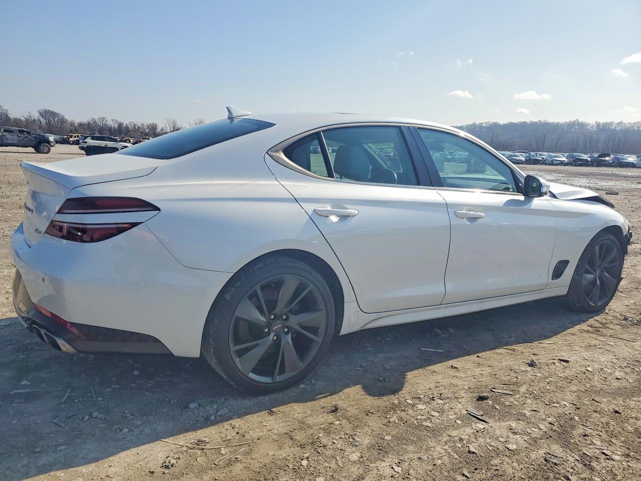 Genesis G70 2.0t 2.0t