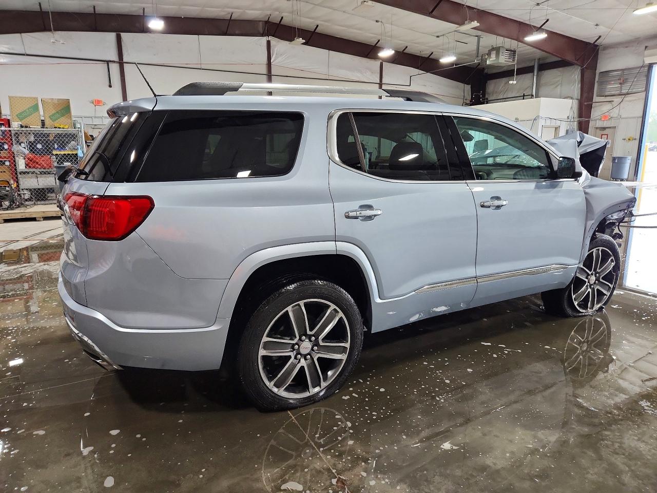 GMC Acadia Denali