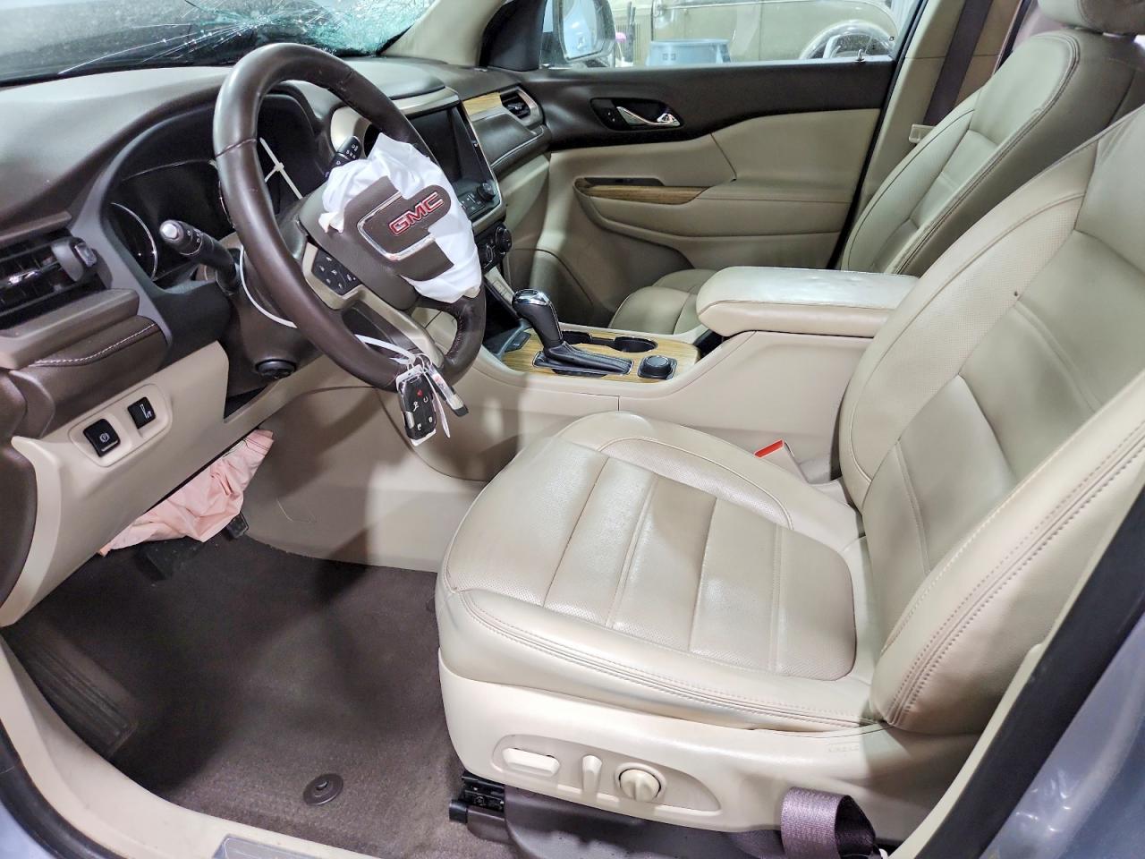 GMC Acadia Denali