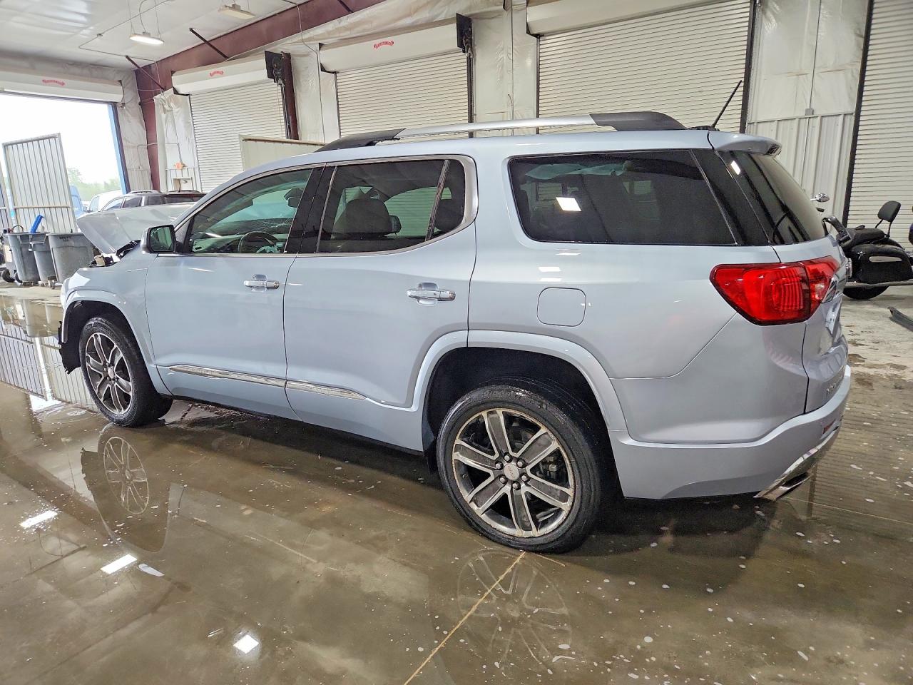 GMC Acadia Denali