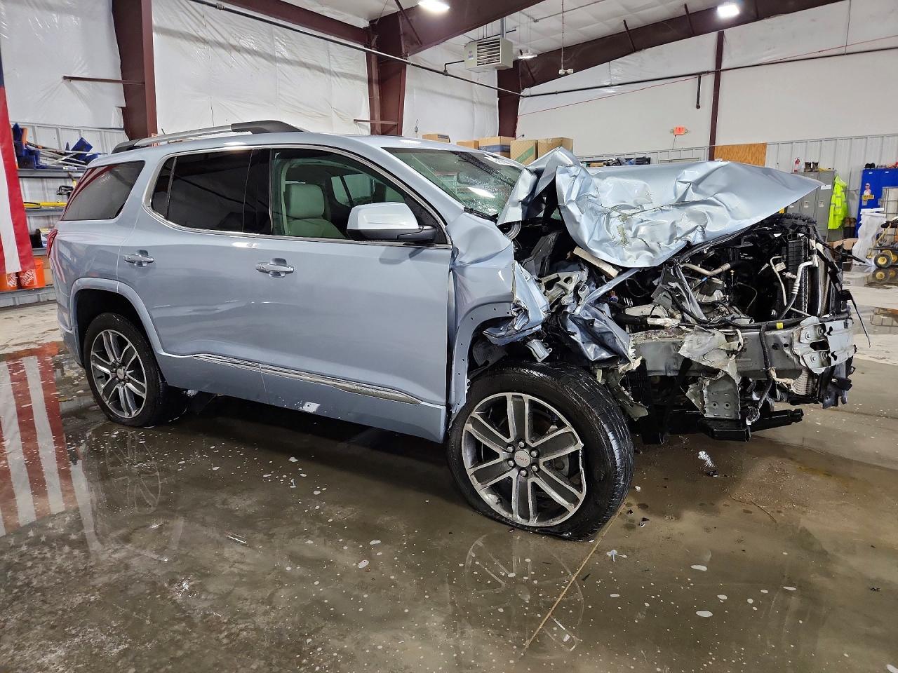 GMC Acadia Denali