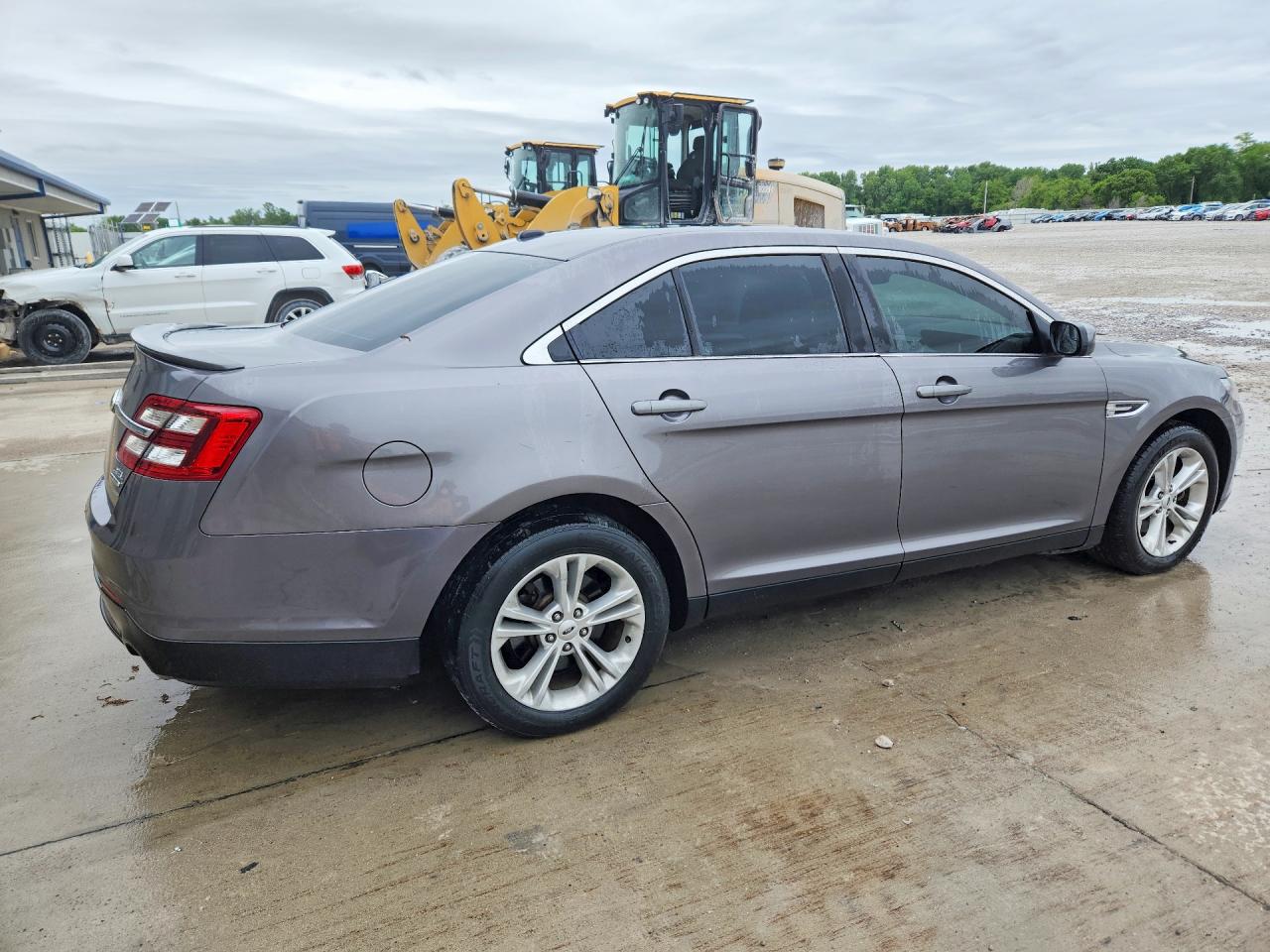 Ford Taurus Sel