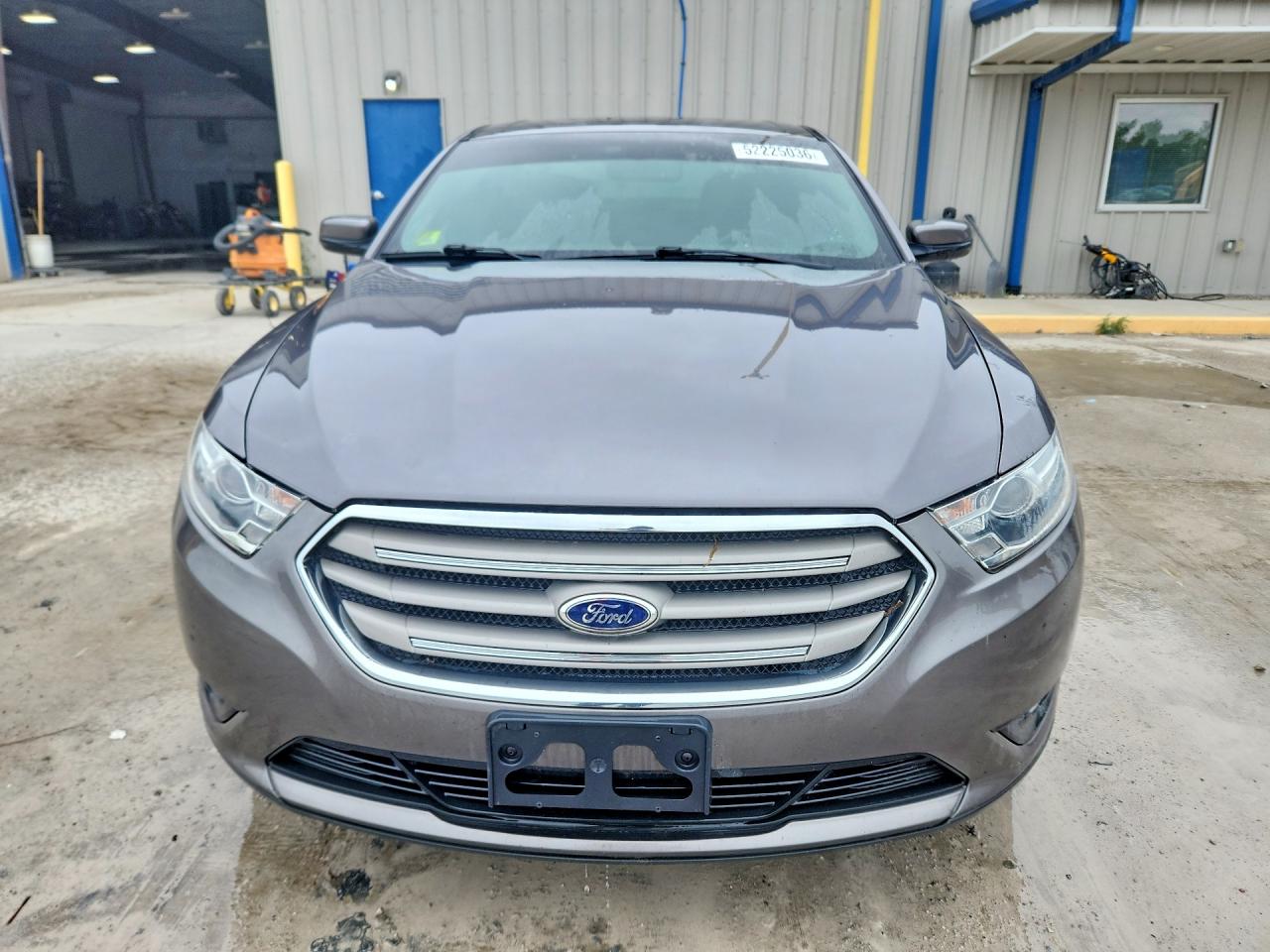 Ford Taurus Sel