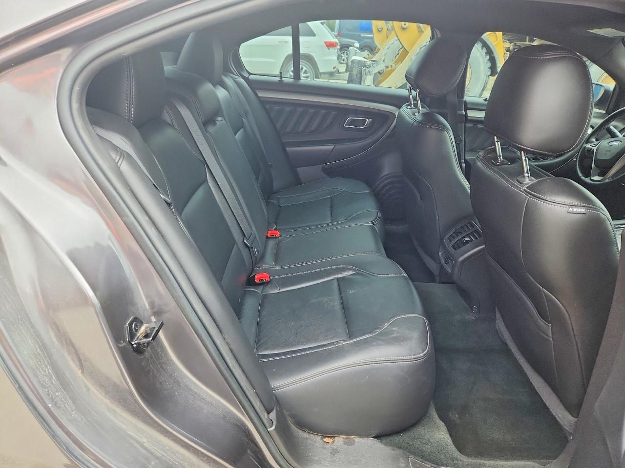 Ford Taurus Sel