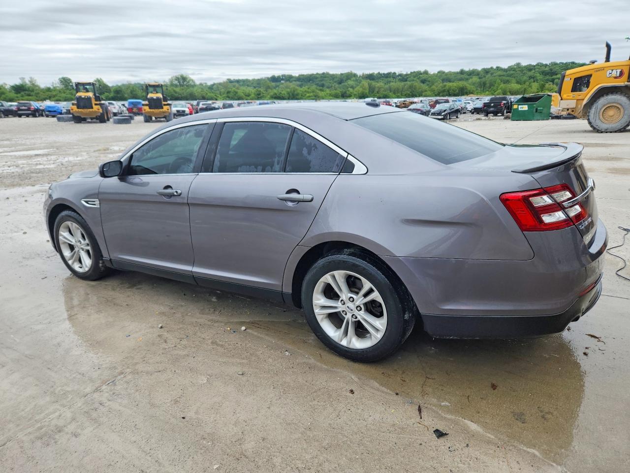 Ford Taurus Sel