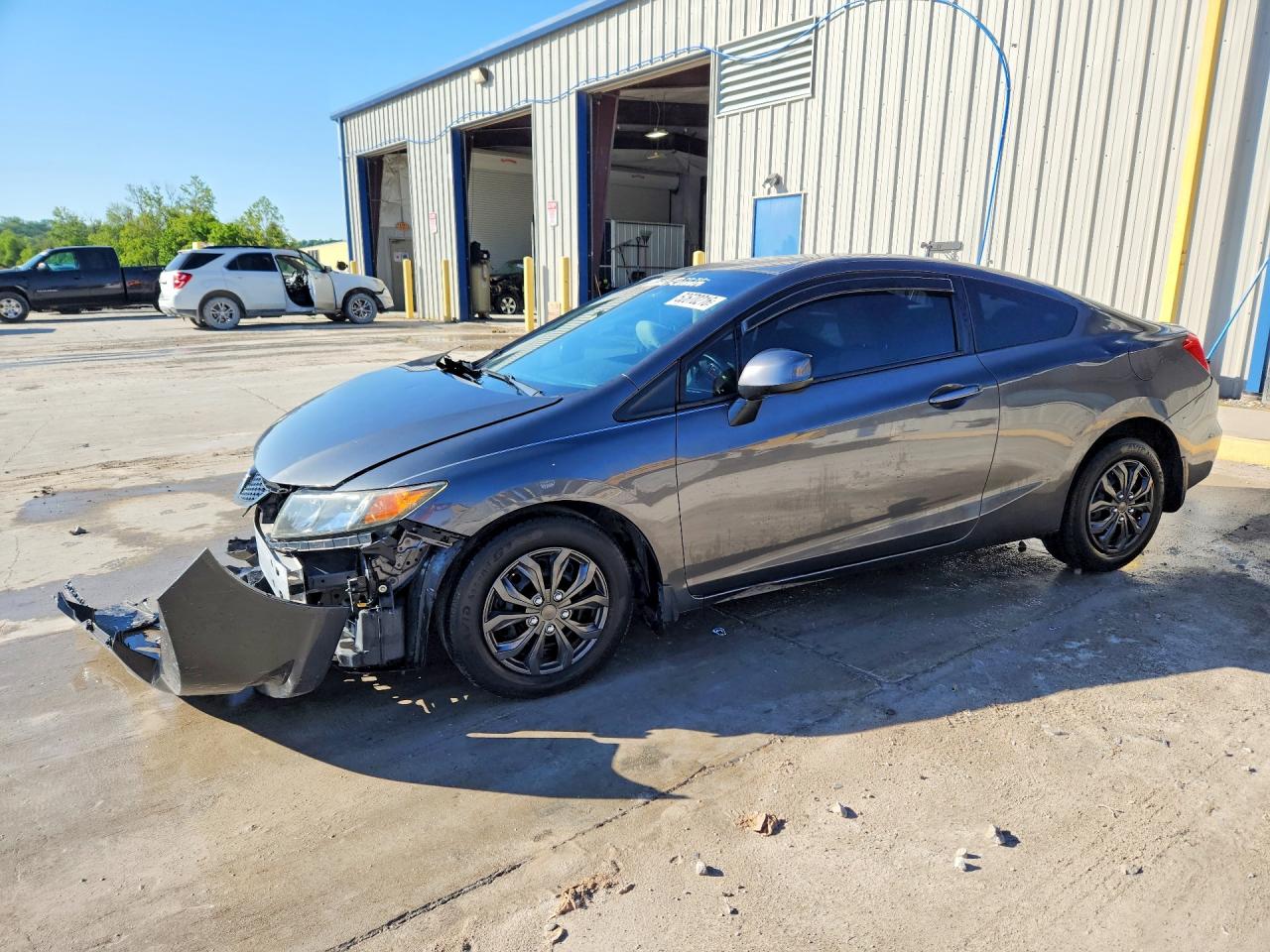 Salvage Honda Civic Image