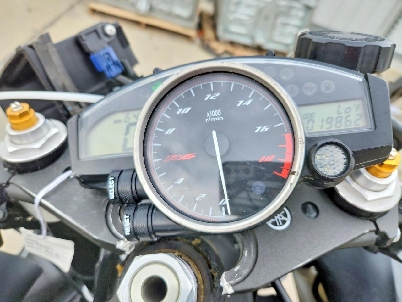 Yamaha Yzf600