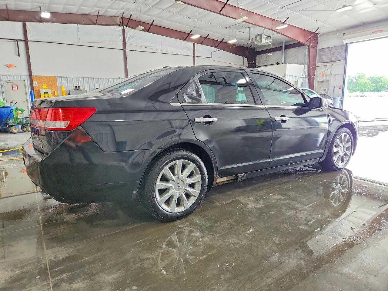 Lincoln MKZ