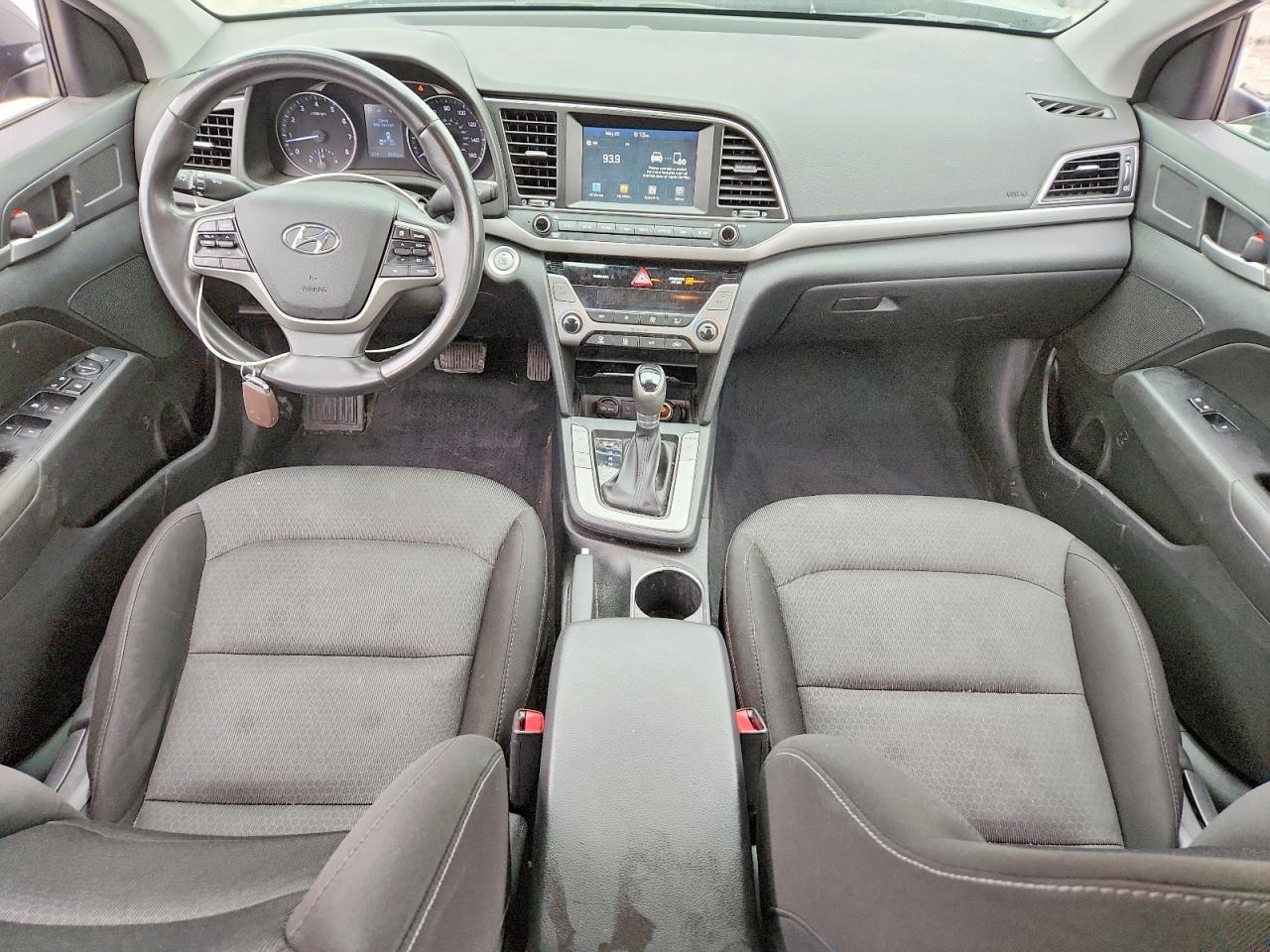 Hyundai ELANTRA Value Edition