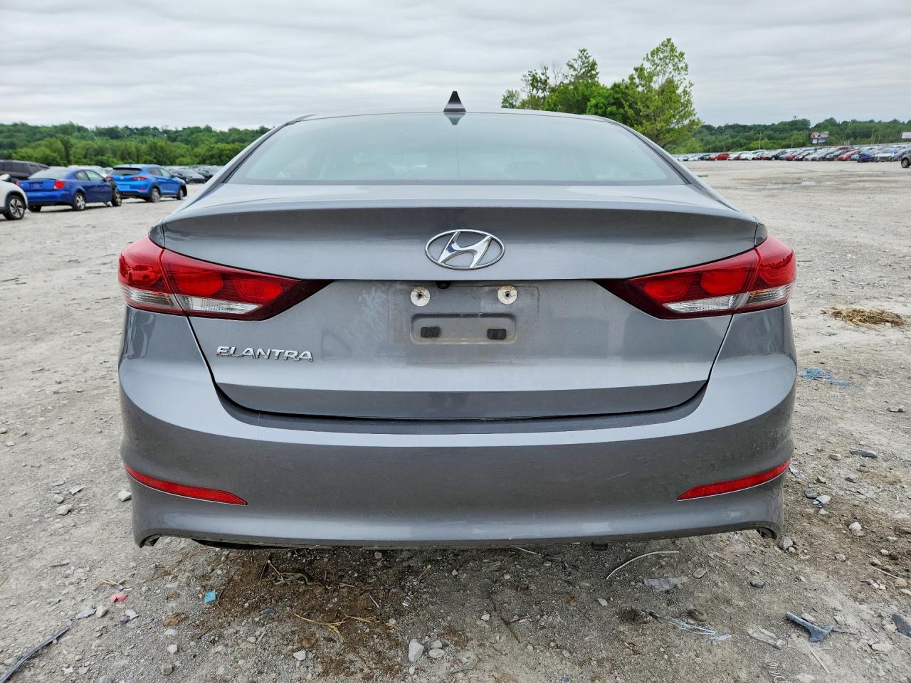 Hyundai ELANTRA Value Edition