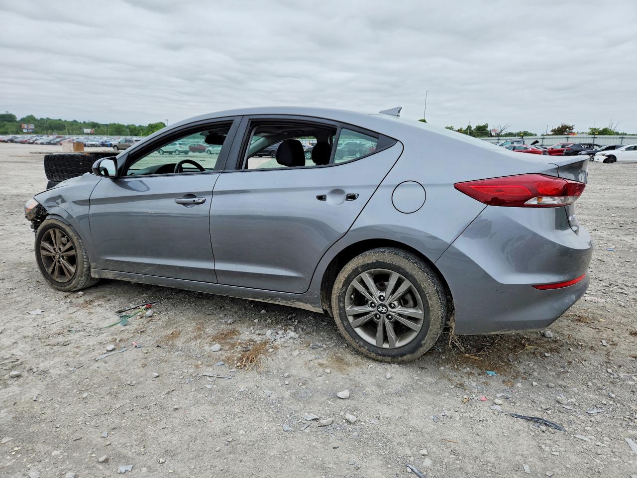 Hyundai ELANTRA Value Edition