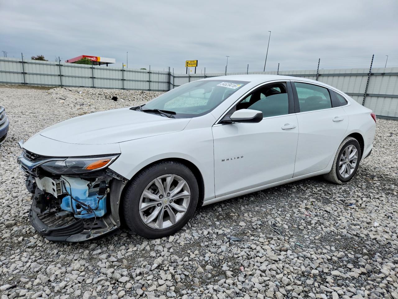 Salvage Chevrolet Malibu Image