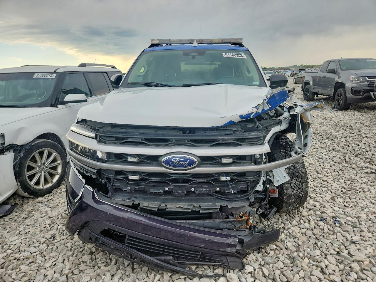 Ford Expedition Xl