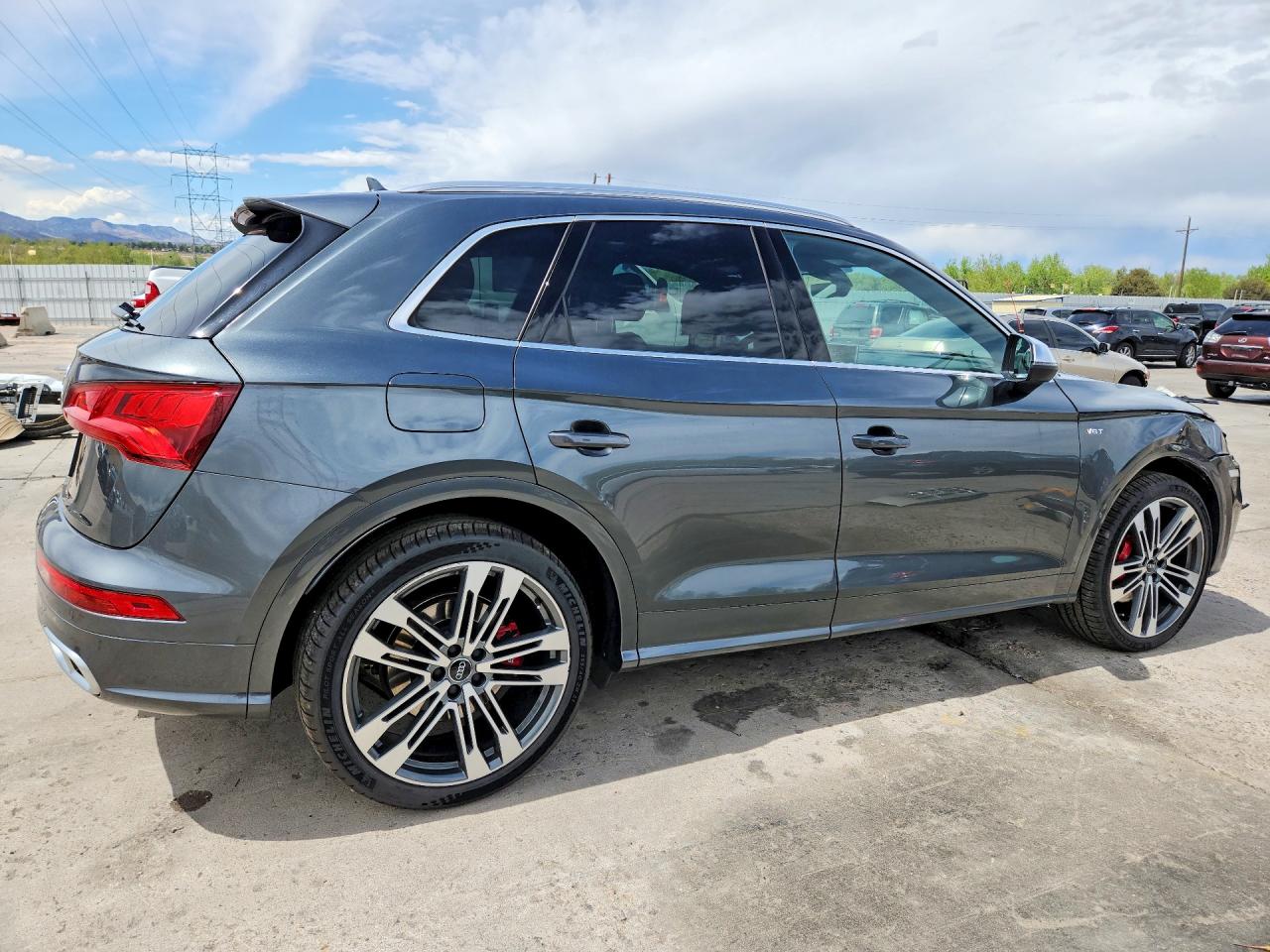 Audi Sq Prestige
