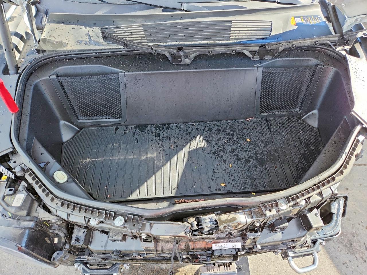 Rivian Ris Adventure