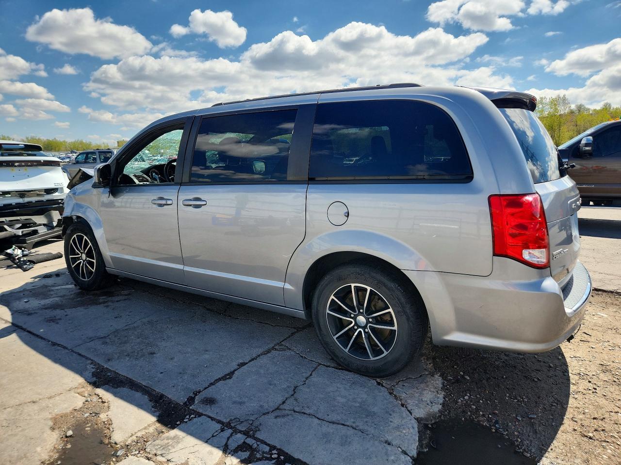 Dodge Caravan Gt