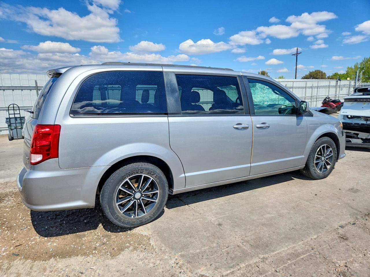 Dodge Caravan Gt
