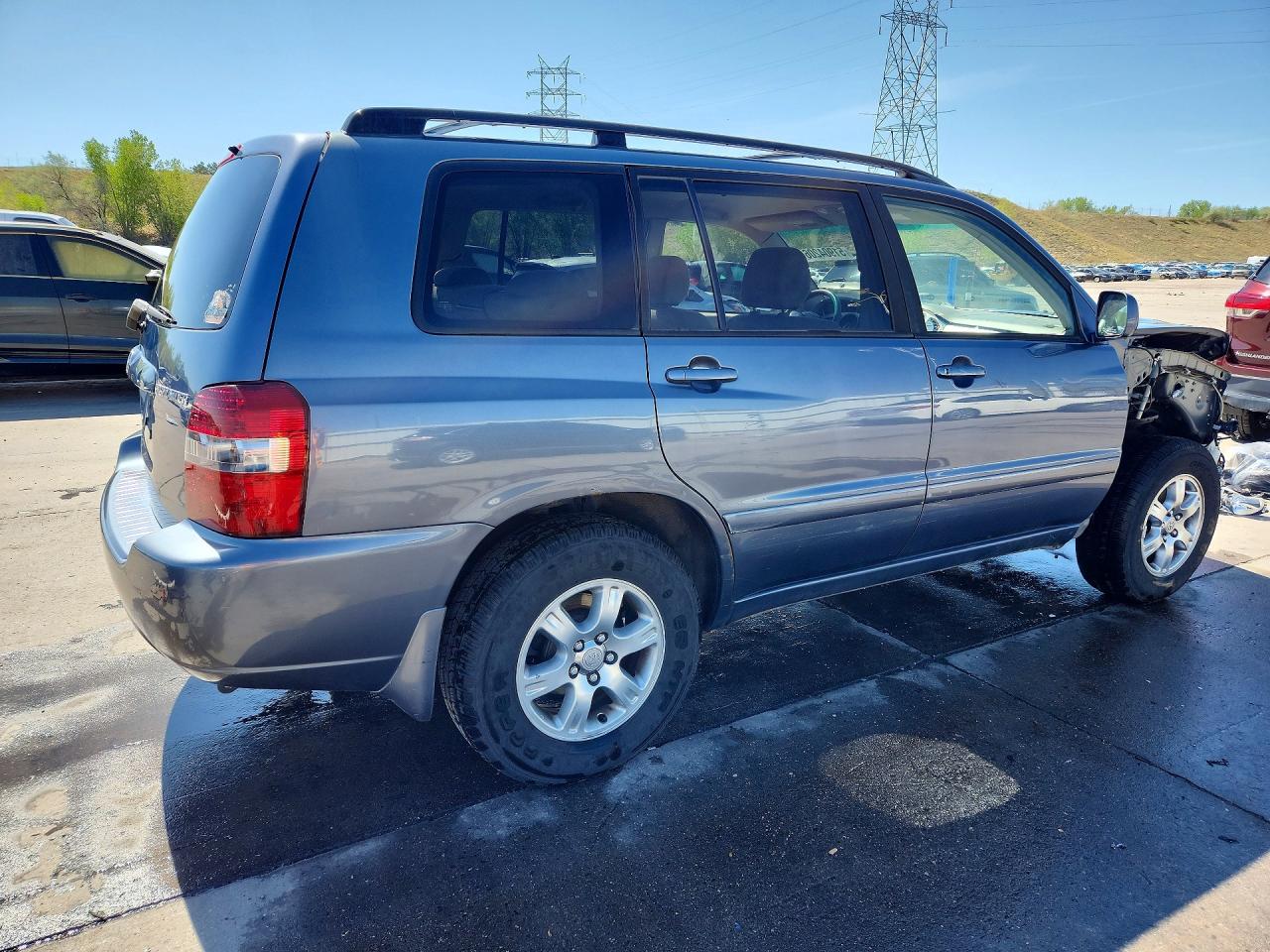 Toyota Highlander Base