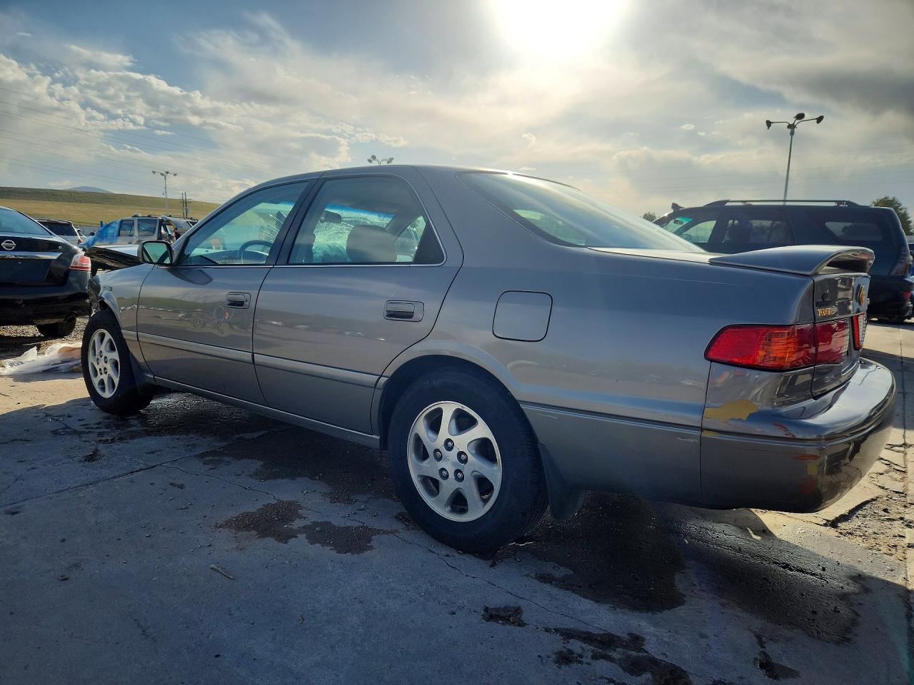 Toyota Camry Le V6