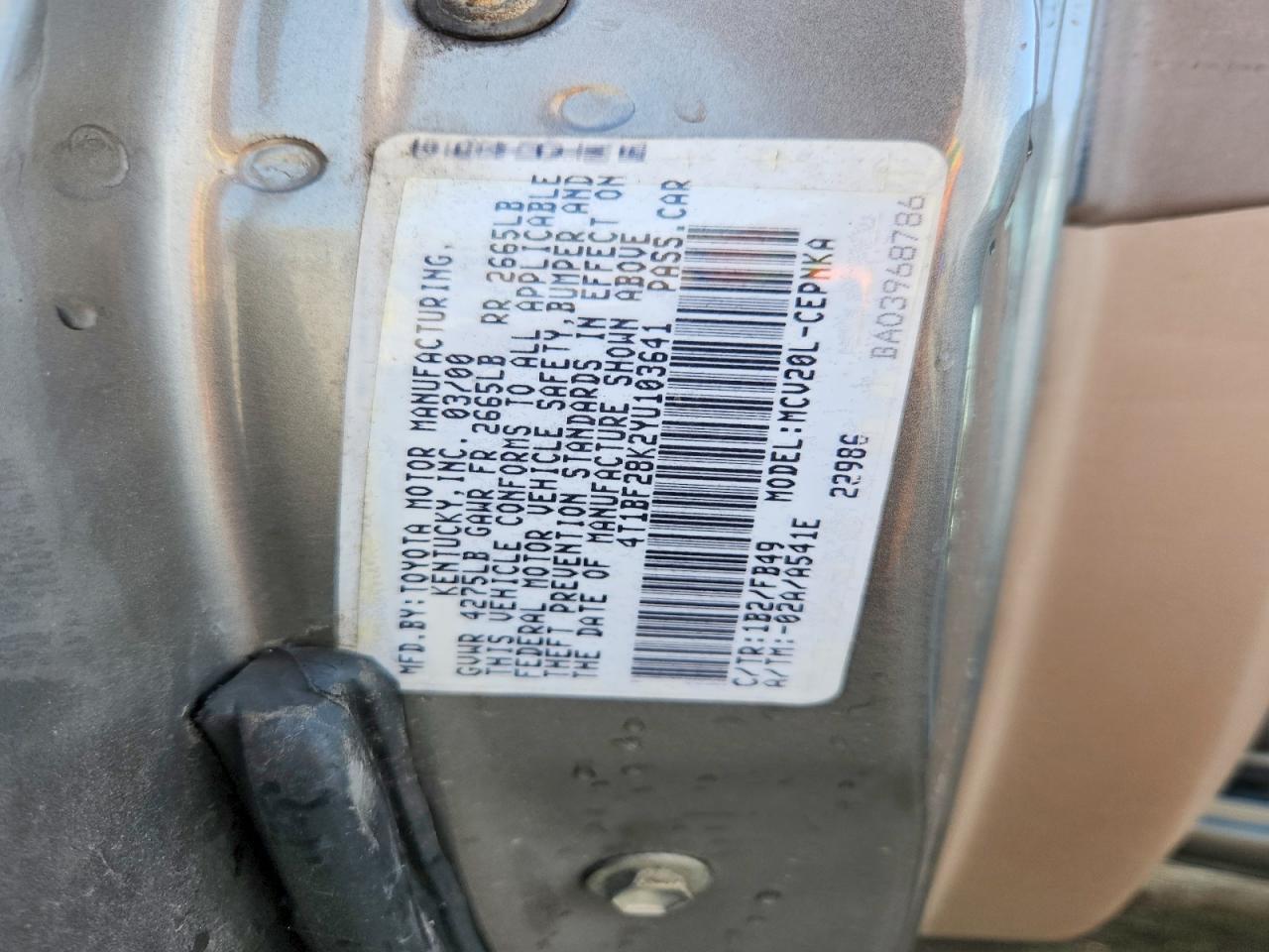 Toyota Camry Le V6