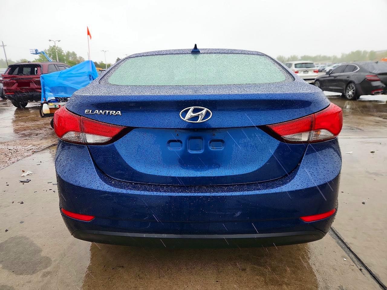 Hyundai ELANTRA Se
