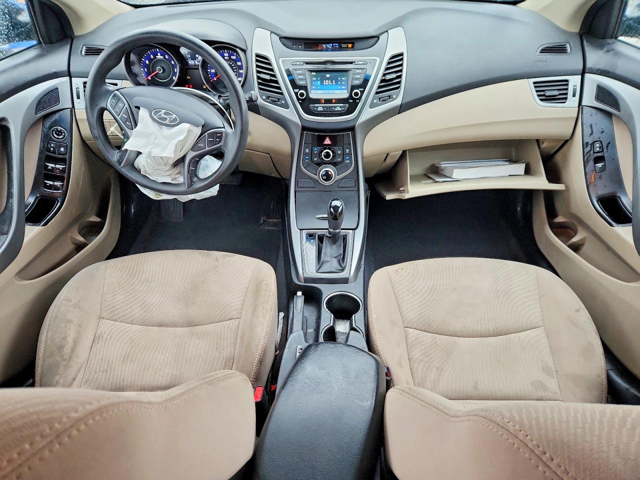 Hyundai ELANTRA Se