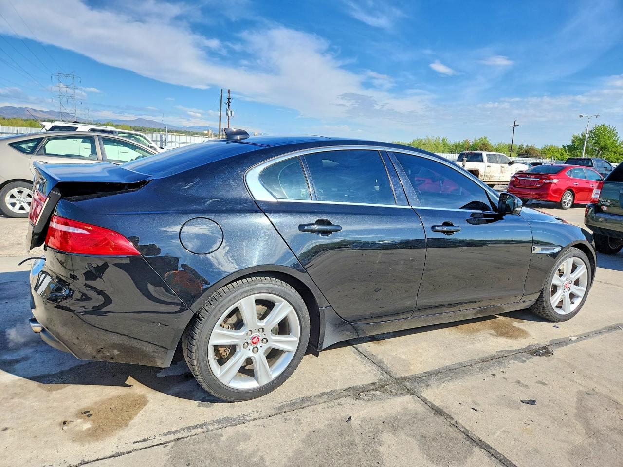 Jaguar XE Prestige