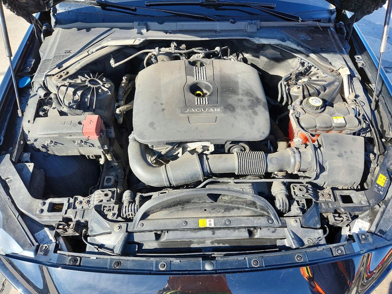 Jaguar XE Prestige